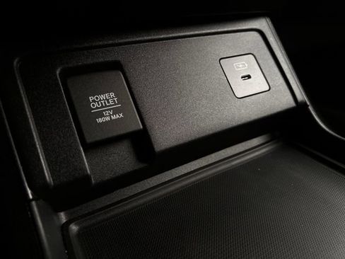 Used 2024 Acura RDX SH-AWD image 23