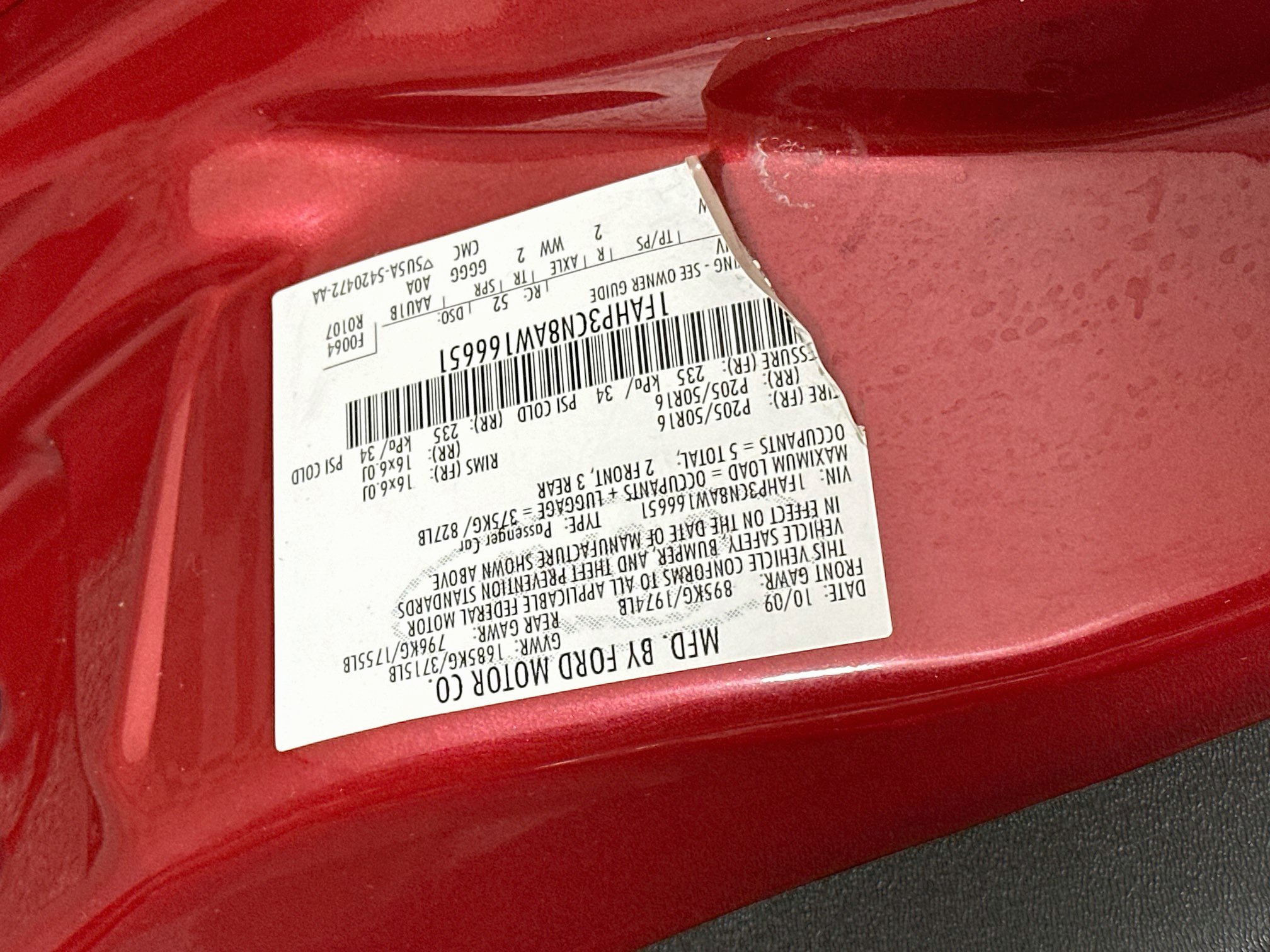 Used 2010 Ford Focus SE FWD image 12