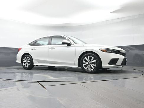 Used 2023 Honda Civic LX image 34