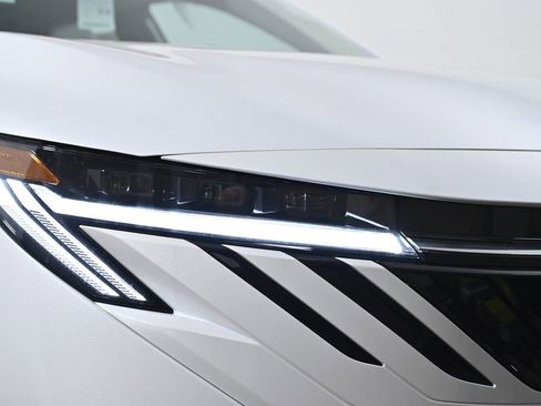 New 2026 Nissan Sentra SL w/ Floor Mat Package image 4