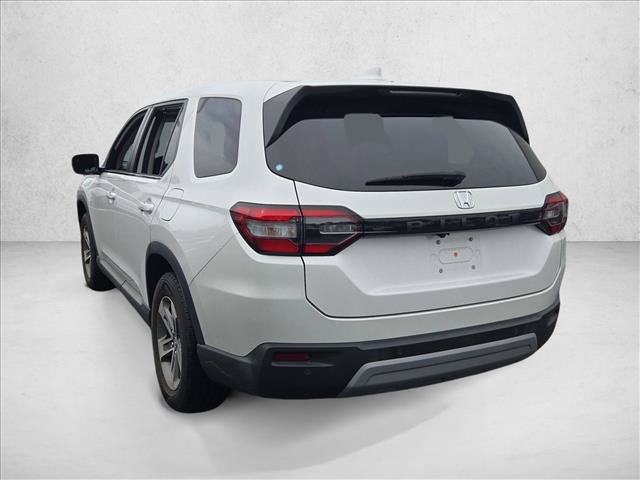 Used 2025 Honda Pilot EX-L image 8