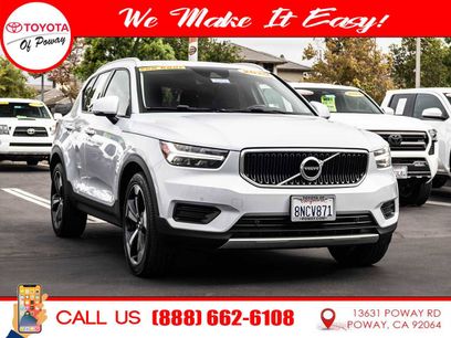 Used 2020 Volvo XC40 T5 Momentum