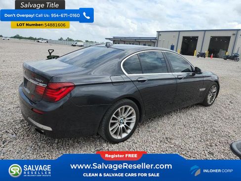 Used 2013 BMW 750i xDrive AWD/4WD image 4