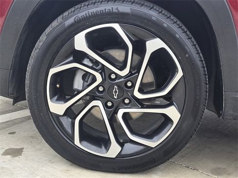 Certified 2024 Chevrolet Trax RS w/ Sunroof Package image 11