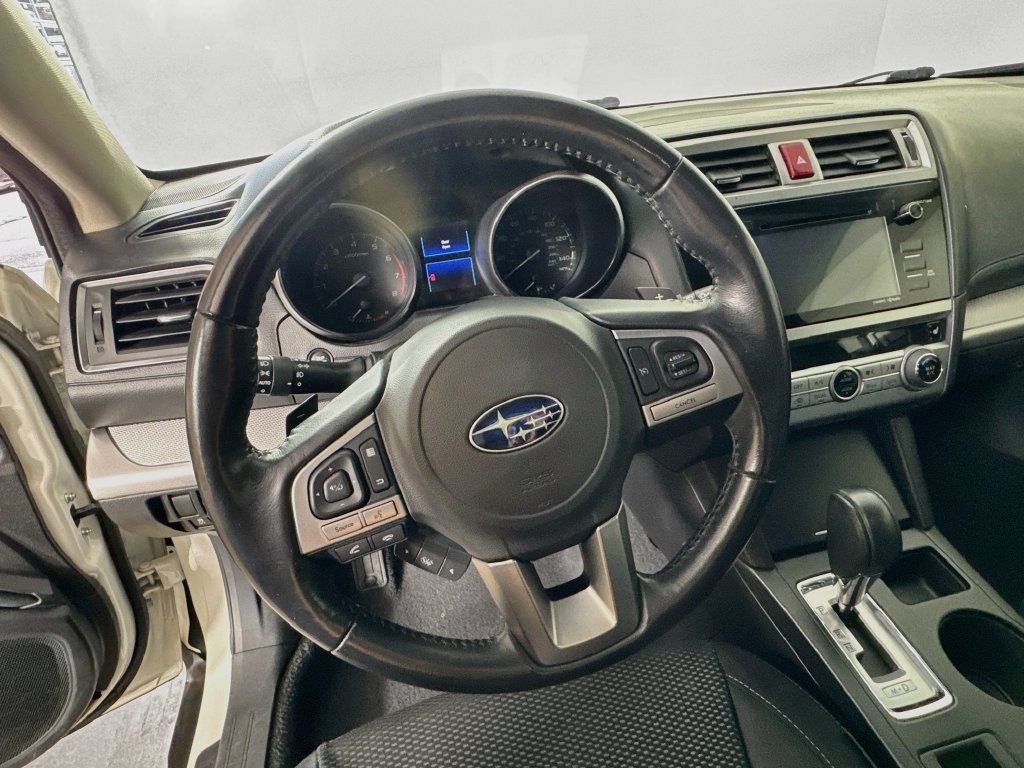 Used 2016 Subaru Outback 2.5i Premium AWD/4WD image 11