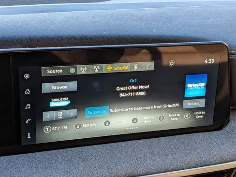 Used 2025 Nissan Kicks SV w/ SV Premium Package image 23