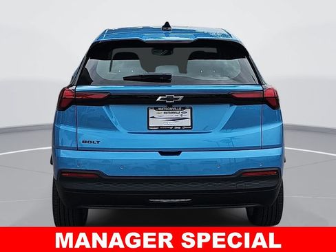 New 2027 Chevrolet Bolt LT FWD image 4
