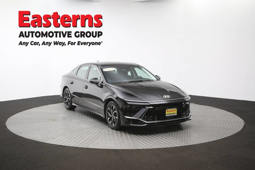 Used 2025 Hyundai Sonata SEL FWD image 52
