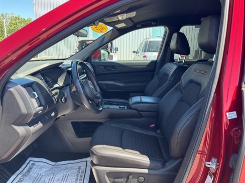 Certified 2024 Nissan Pathfinder Rock Creek AWD/4WD image 20