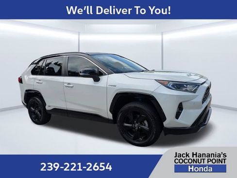 Used 2020 Toyota RAV4 XSE AWD/4WD image 2
