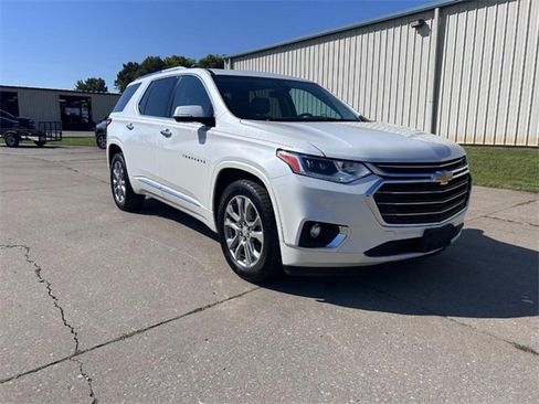 Used 2018 Chevrolet Traverse Premier w/ LPO, Floor Liner Package image 1