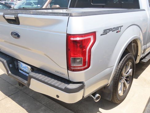Used 2016 Ford F150 XLT w/ Equipment Group 302A Luxury AWD/4WD image 7