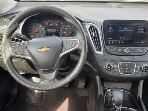 Used 2024 Chevrolet Malibu LT FWD image 19
