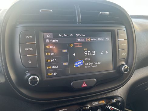 Used 2022 Kia Soul LX image 12