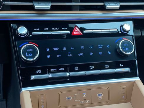 New 2026 Hyundai Santa Fe Calligraphy AWD/4WD image 18