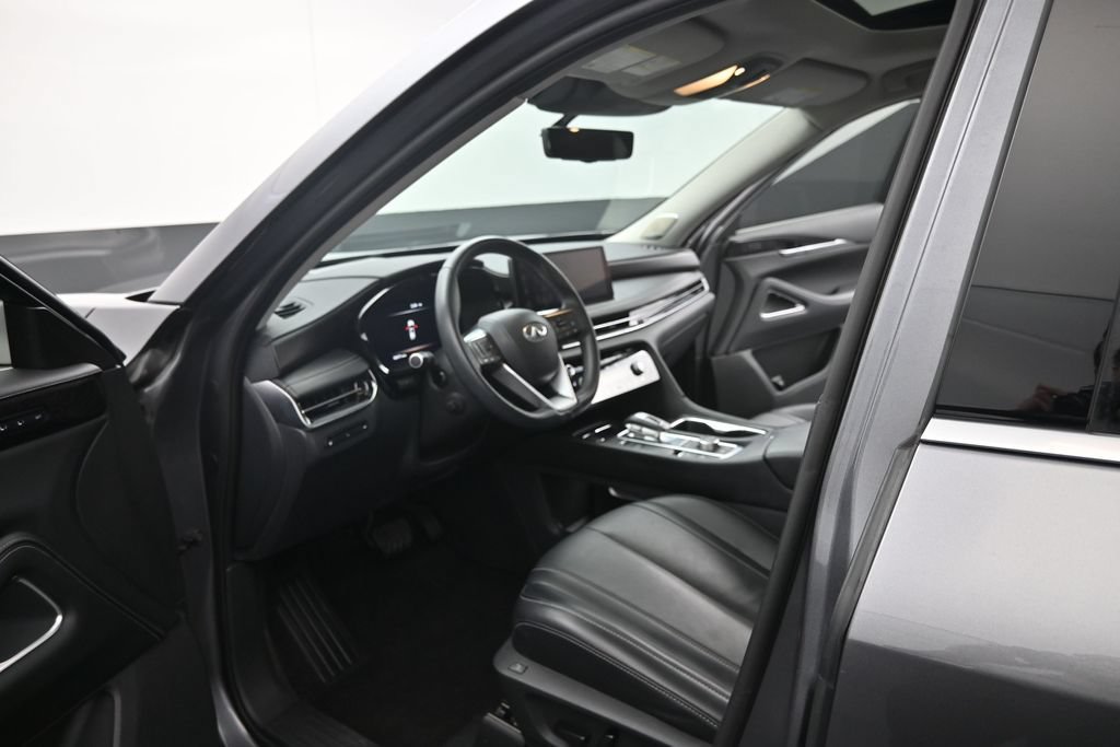 Used 2023 INFINITI QX60 Sensory w/ Vision Package AWD/4WD image 11