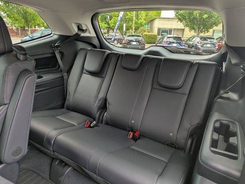 Used 2026 Subaru Ascent Premium AWD/4WD image 30