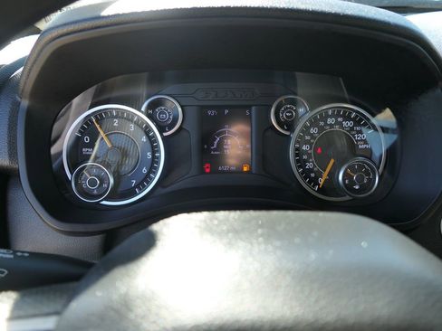 Used 2022 RAM 2500 Tradesman image 16