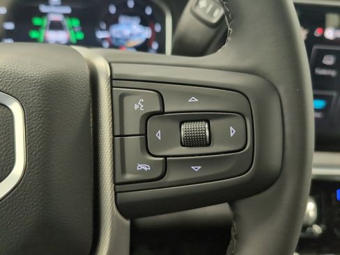 New 2025 GMC Sierra 2500 Denali w/ Denali Reserve Package image 18