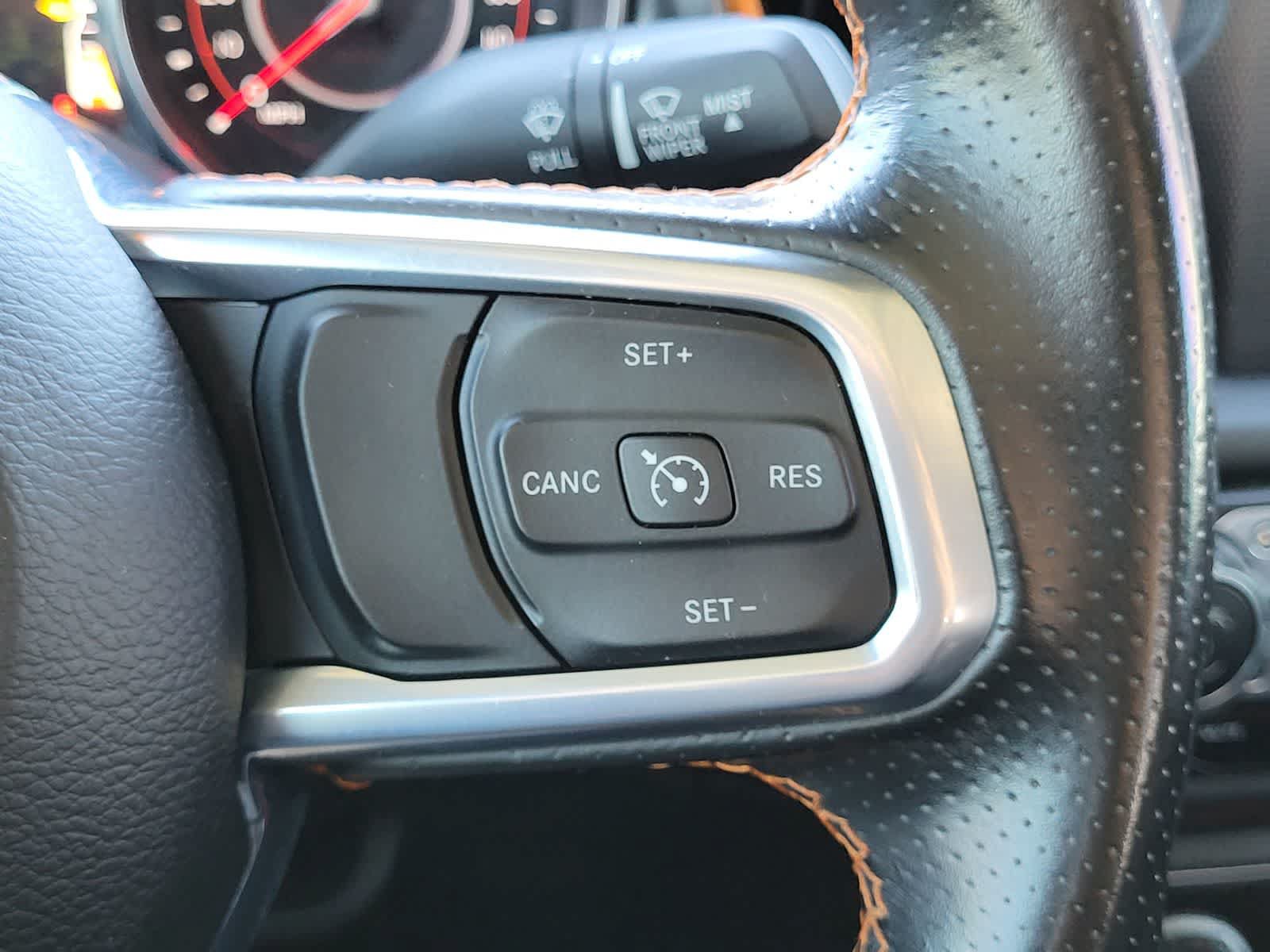 Used 2020 Jeep Gladiator Mojave w/ Trailer Tow Package AWD/4WD image 17