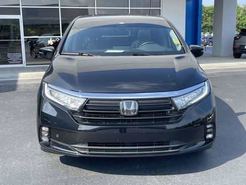 Used 2024 Honda Odyssey Elite image 8