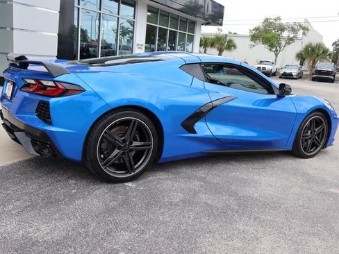 Used 2024 Chevrolet Corvette Stingray Premium Cpe w/ Z51 Performance Package RWD image 8