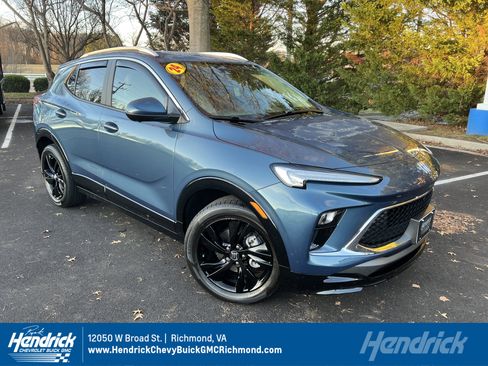 Used 2024 Buick Encore GX Sport Touring w/ Advanced Technology Package image 1