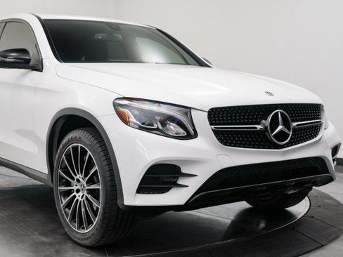 Used 2018 Mercedes-Benz GLC 300 4MATIC Coupe image 14
