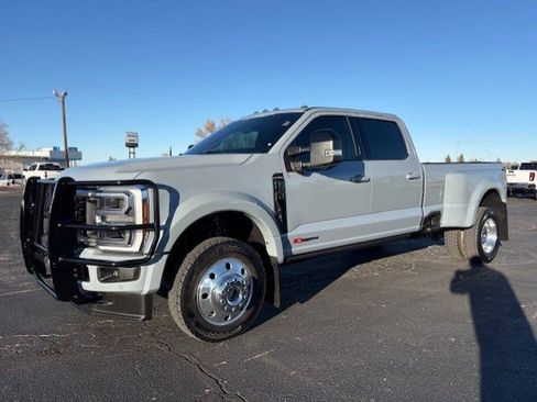 Used 2026 Ford F450 Platinum w/ FX4 Off-Road Package image 1