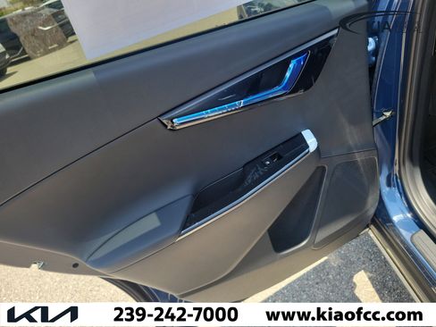 New 2026 Kia EV6 Light RWD image 12