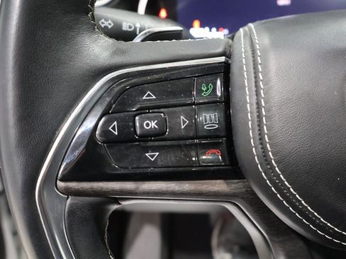 Used 2021 Jeep Grand Cherokee L Overland w/ Luxury Tech Group IV image 41