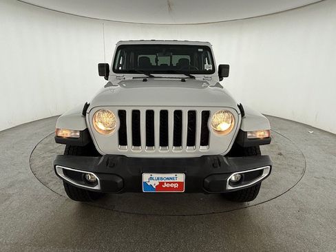 Certified 2022 Jeep Gladiator Overland w/ Popular Equipment Package image 2