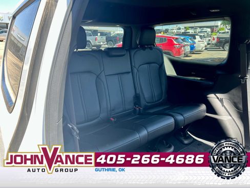 Used 2024 Jeep Wagoneer 4WD image 33