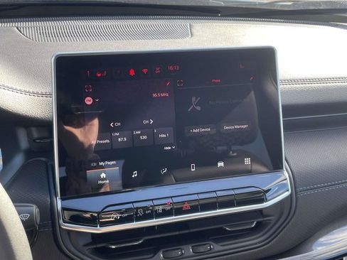 New 2026 Jeep Compass Latitude image 4