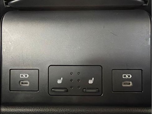 Used 2023 Subaru Solterra AWD image 29