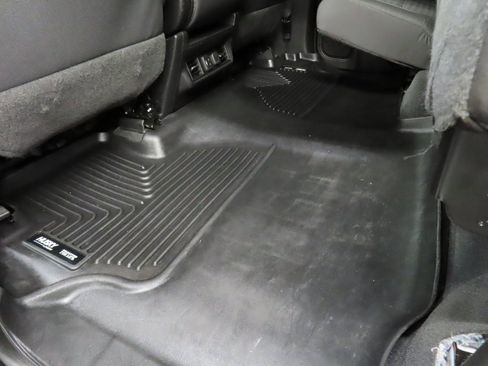 Used 2022 GMC Sierra 2500 SLE w/ SLE Value Package; image 62