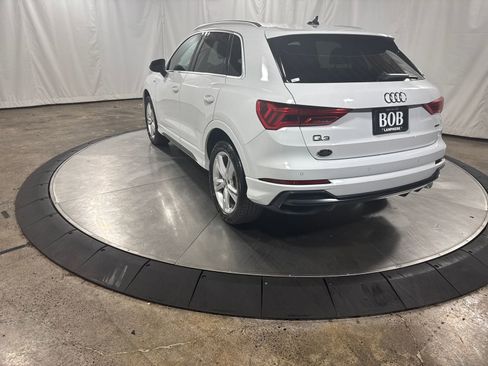 Used 2020 Audi Q3 2.0T Premium Plus w/ Premium Plus Package image 7