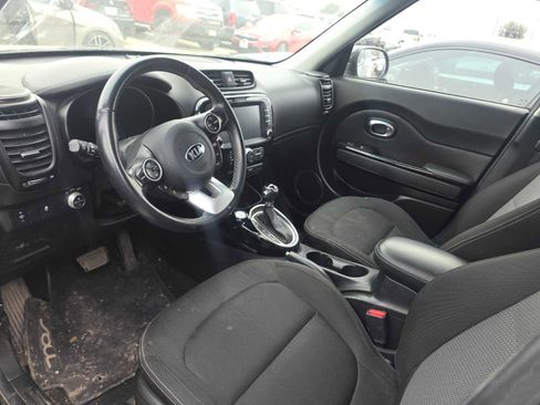 Used 2018 Kia Soul + w/ Audio Package image 8