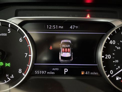 Used 2023 Nissan Rogue SV image 15