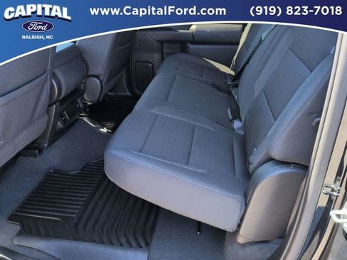 Used 2022 Chevrolet Silverado 1500 Custom image 27