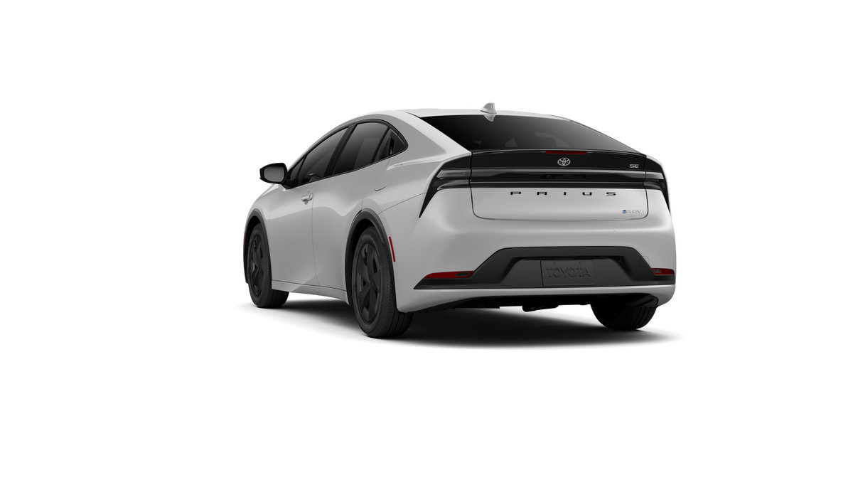 New 2027 Toyota Prius Plug-In Hybrid FWD image 7