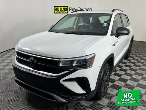 Used 2024 Volkswagen Taos S image 1