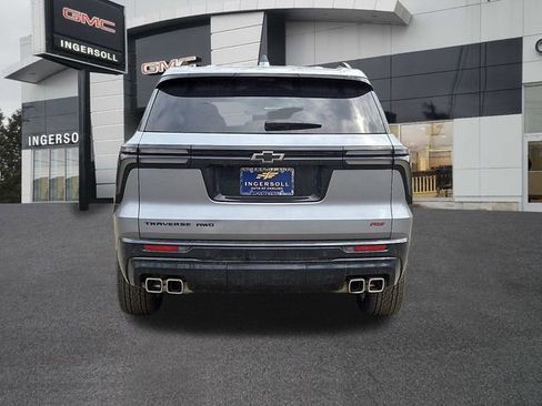 Used 2025 Chevrolet Traverse RS w/ LPO, Floor Liner Package AWD/4WD image 24