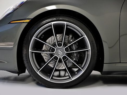 Certified 2022 Porsche 911 Carrera RWD image 13