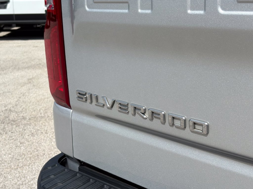 Used 2021 Chevrolet Silverado 1500 RST AWD/4WD image 12