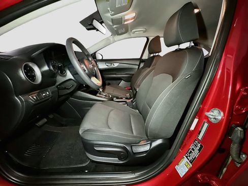 Used 2021 Kia Forte LXS FWD image 20