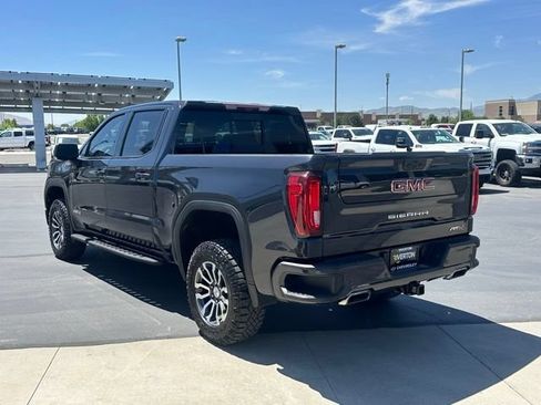 Certified 2023 GMC Sierra 1500 AT4 w/ Technology Package AWD/4WD image 3