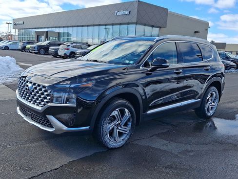 Certified 2023 Hyundai Santa Fe SEL w/ Premium Package image 3