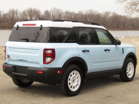 Used 2025 Ford Bronco Sport Heritage w/ Convenience Package image 4