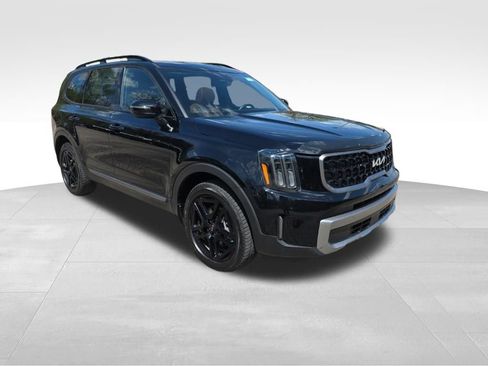 Used 2023 Kia Telluride EX X-Line image 3